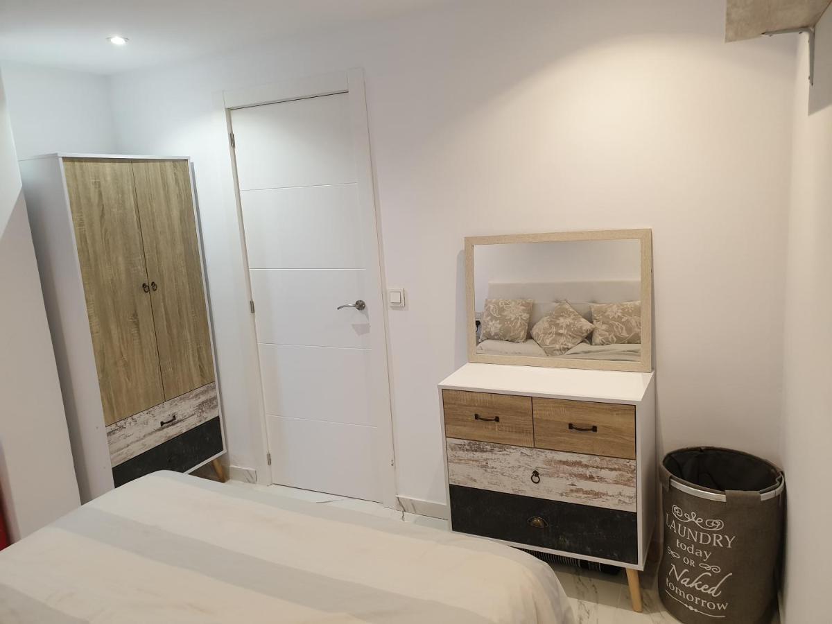 Beachside Apartment In Torrevieja Eksteriør billede